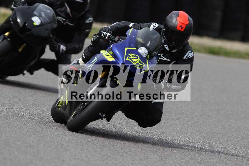 /Archiv-2023/06 10.04.2023 Moto Club Anneau du Rhin/Blanc-Novice/27